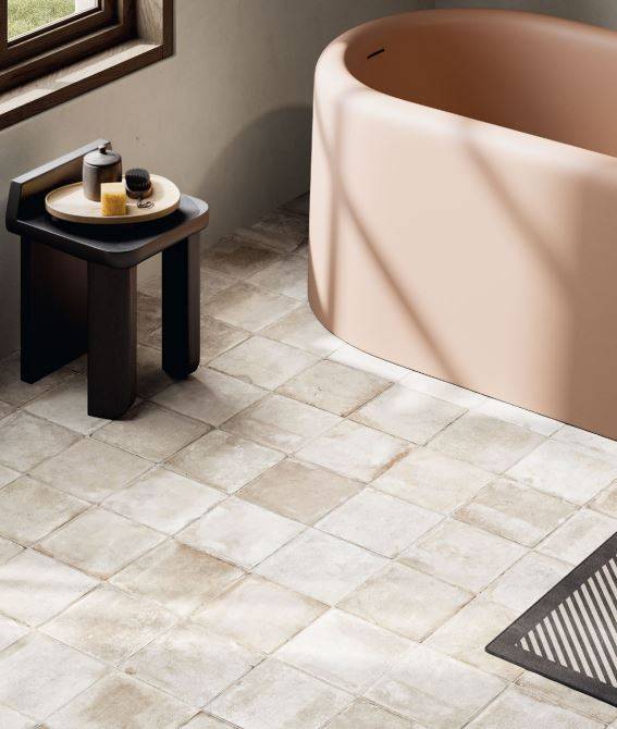 Carrelage de sol Petite de la marque Fioranese pour votre intérieur ou extérieur en grès cérame, aspect terre cuite près d'Avignon