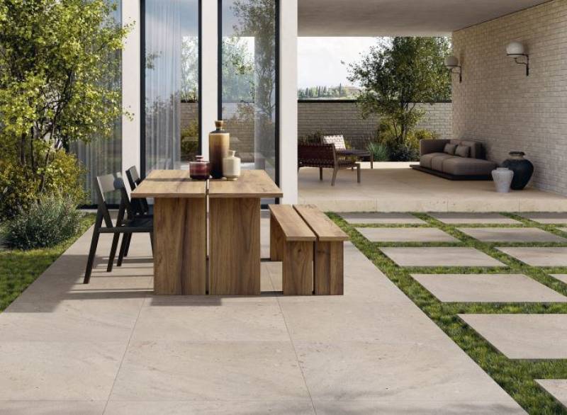 Carrelage I Ciottoli de la marque Fioranese en plusieurs formats pour vos sols et murs, aspect pierre calcaire près d'Avignon