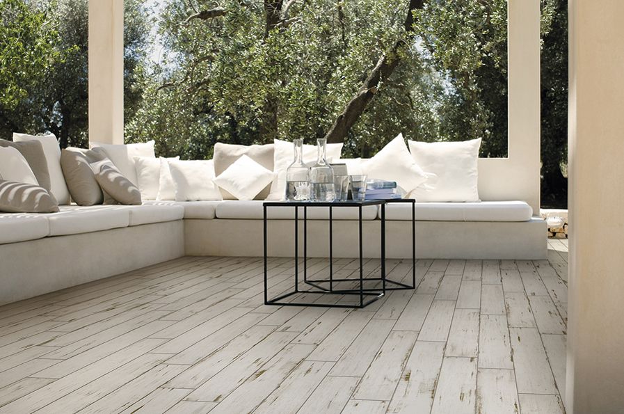 carrelage imitation parquet exterieur blanc