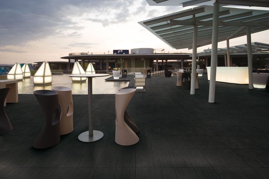 carrelage exterieur moderne night strutturato