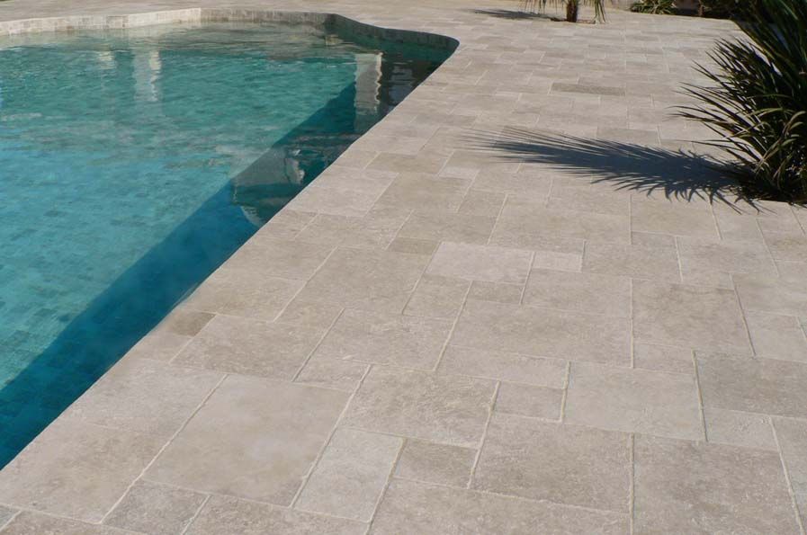 travertin vieilli opus 4 formats (20x20, 20x40, 40x60 et 60x60)